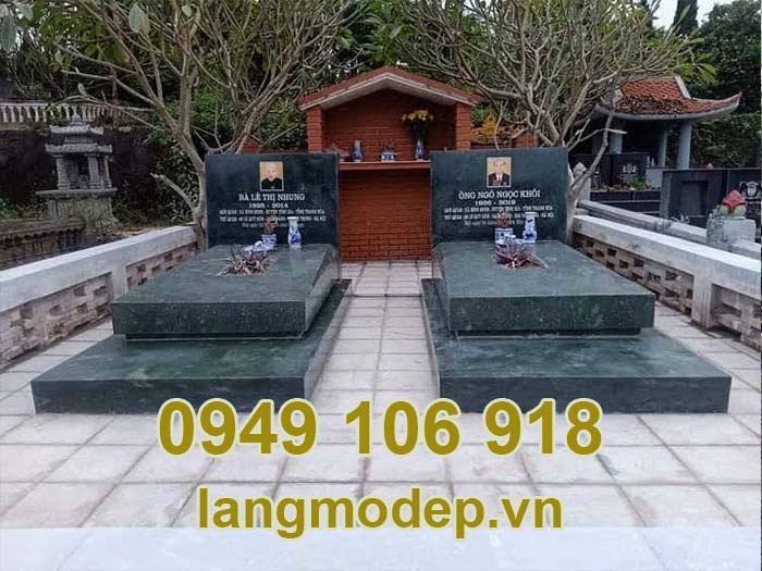 Mộ không mái đá xanh rêu thiết kế đẹp 2023
