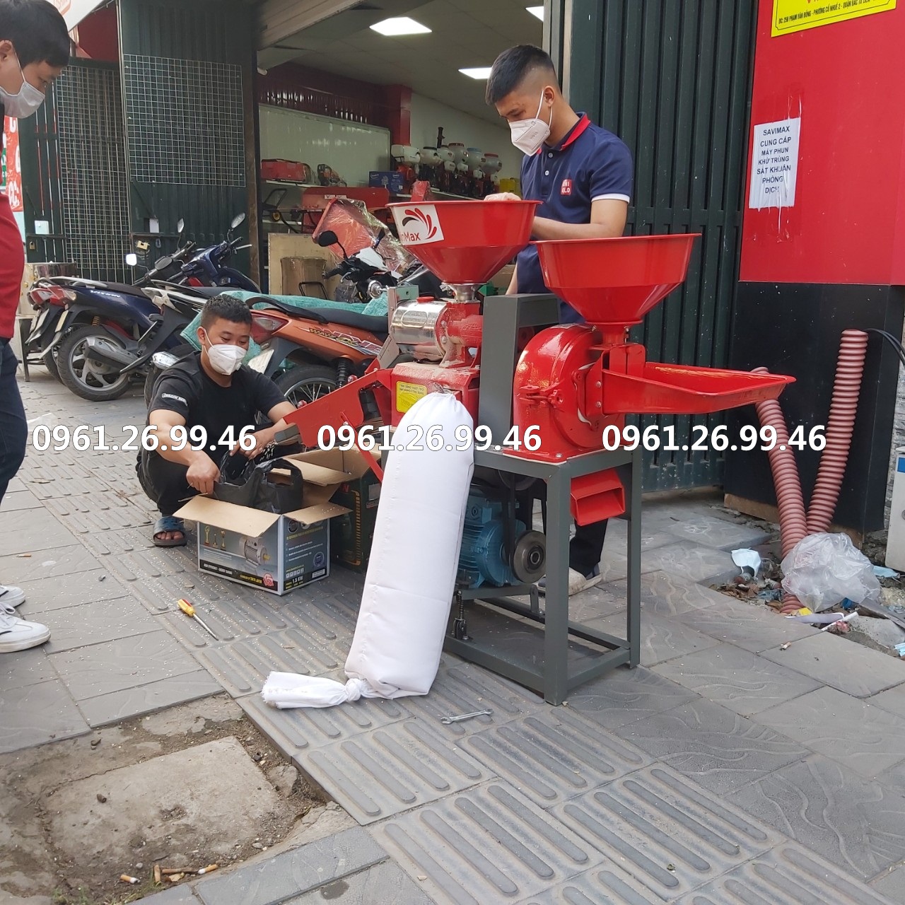 Máy xát gạo gia đình đa chức năng: xát gạo, nghiền ngô nghiền cám