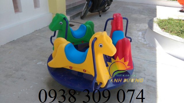Đu quay 3 con ngựa, đu quay dành cho khu vui chơi