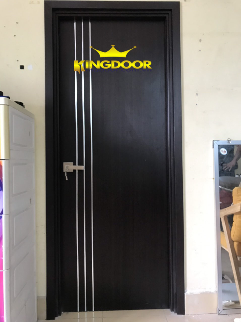 cửa nhựa composite tại quận 12