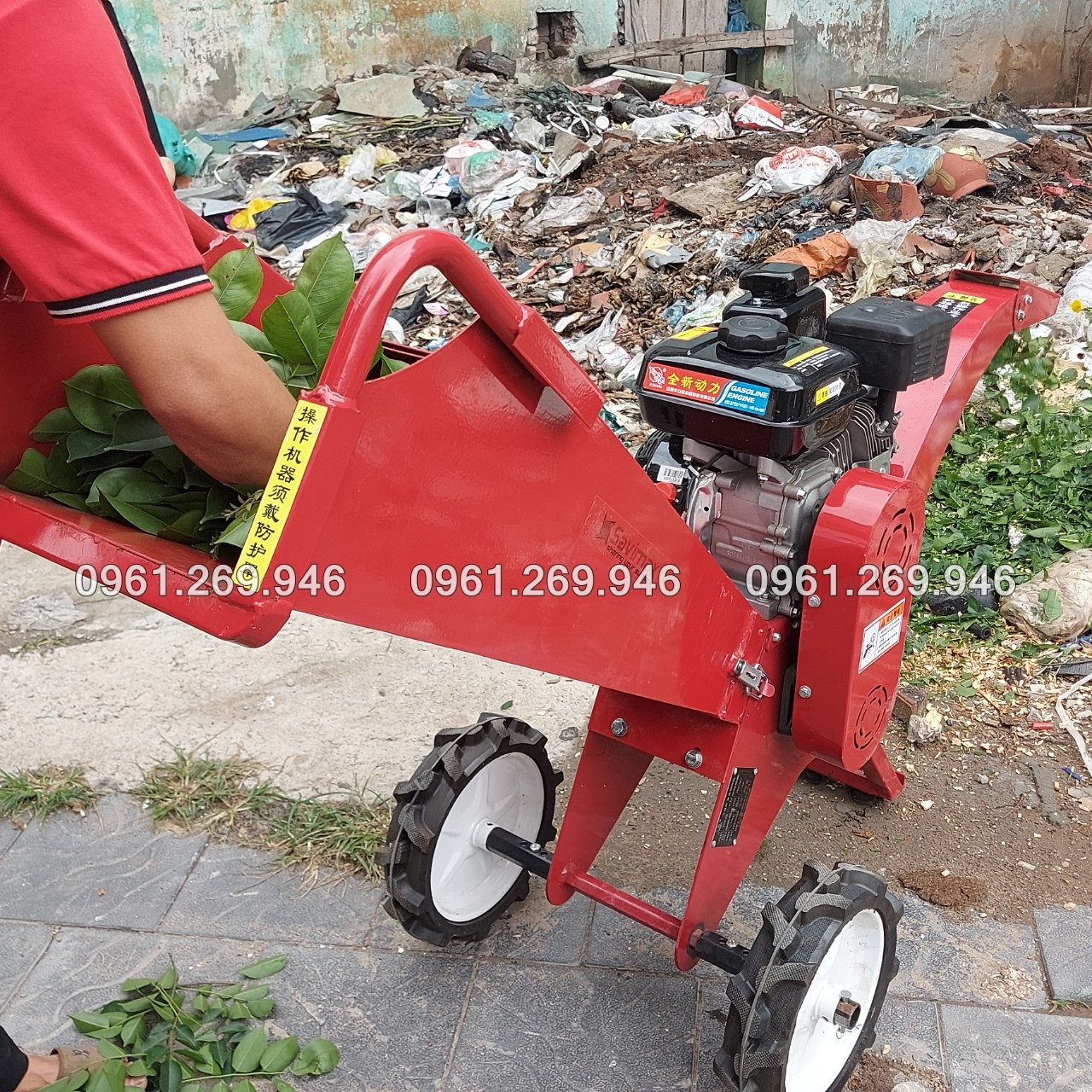 Máy băm cành cây mini Kawasaki TK70 động cơ xăng 7HP