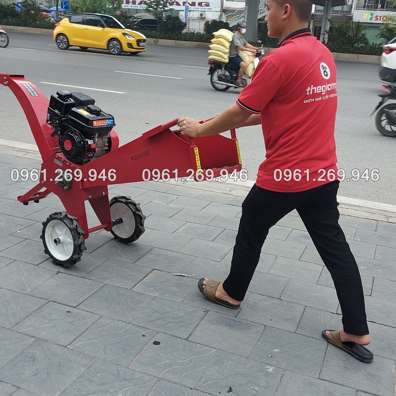 Máy băm cành cây mini Kawasaki TK70 động cơ xăng 7HP