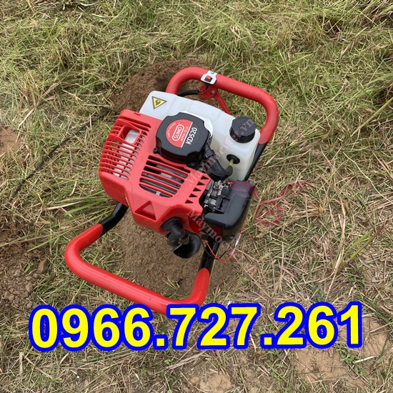 Máy khoan đất trồng cây động cơ 2 thì công nghệ Nhật Bản