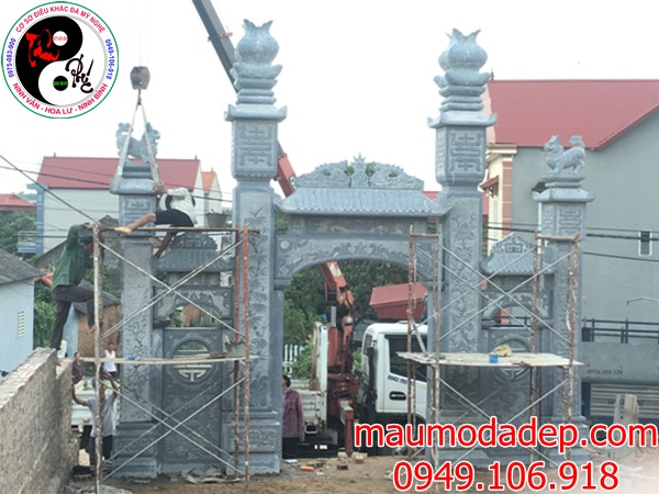 Lắp đặt cổng đình chừa bằng đá tại Bắc Giang