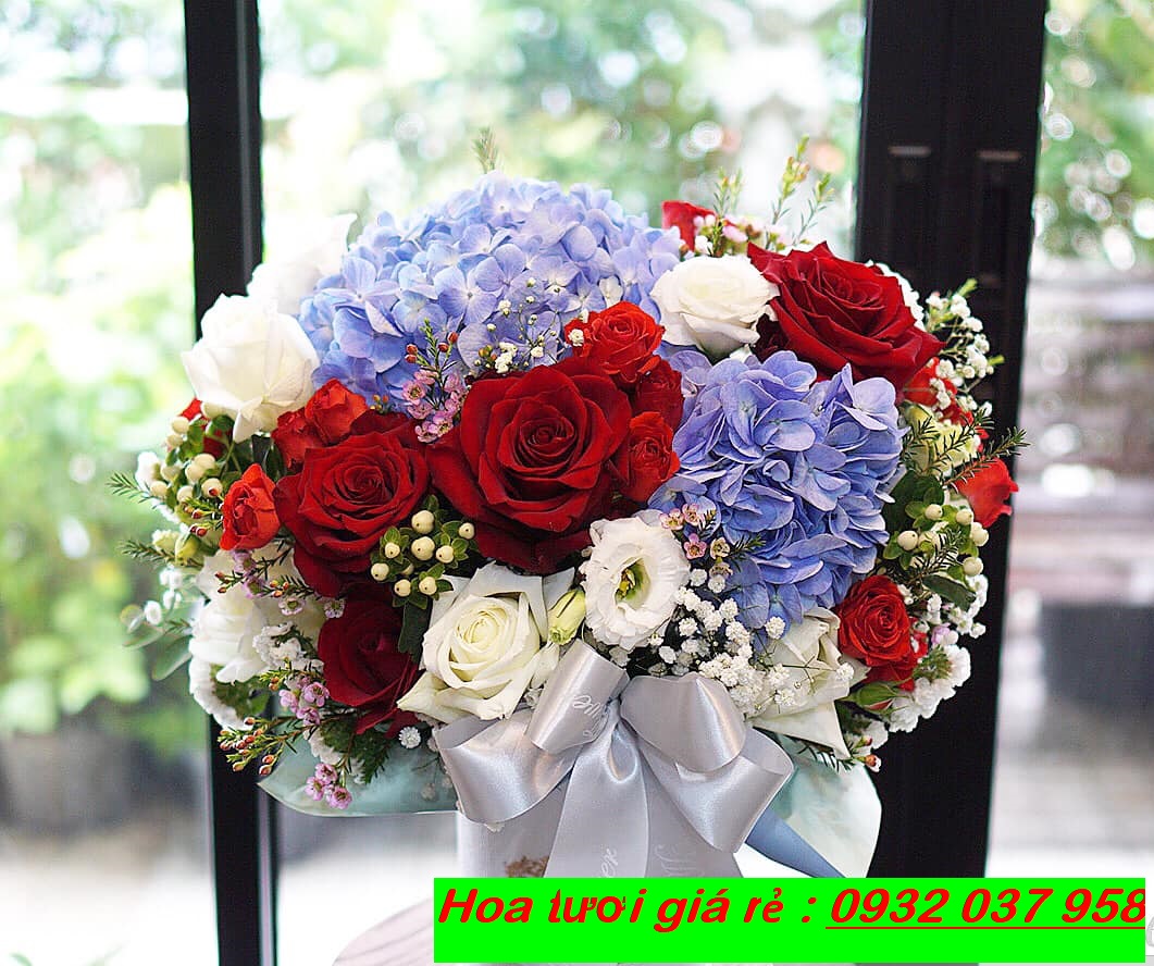 Hoa chúc mừng giá rẻ ở tân phú, tân bình