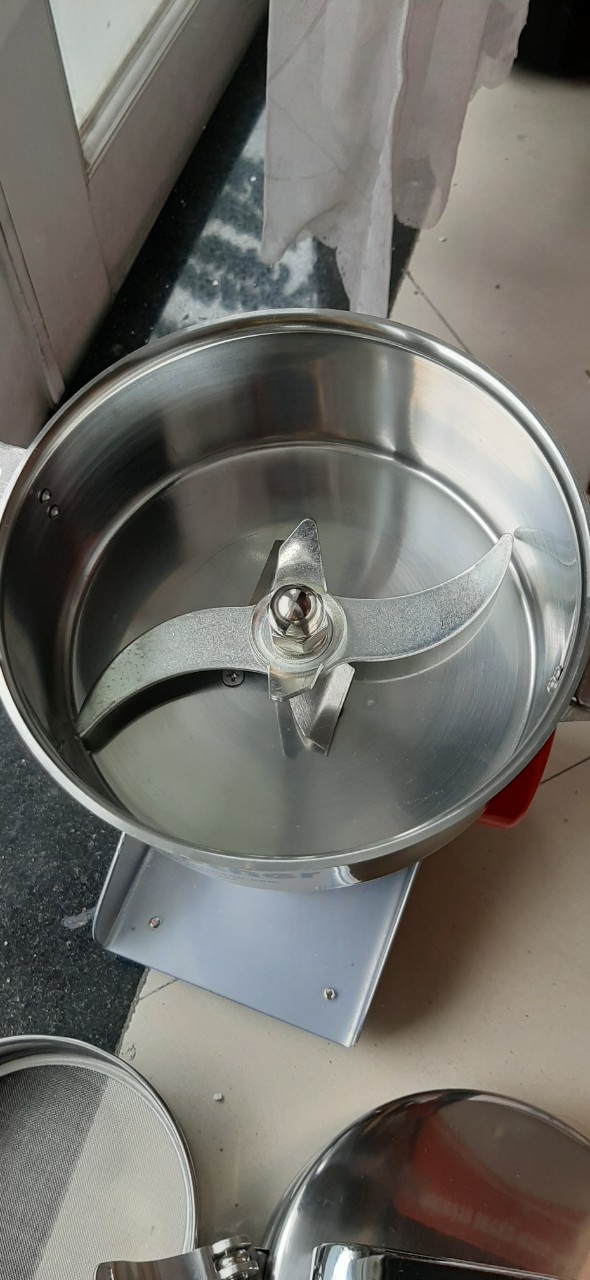 Máy xay bột thuốc bắc thuốc nam, máy xay nấm linh chi, máy nghiền bột