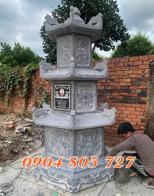 Tháp mộ đá để hũ tro cốt xây bằng đá tại Tây Ninh