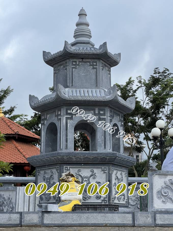Tháp bằng đá hình lục giác để tro cốt năm 2023