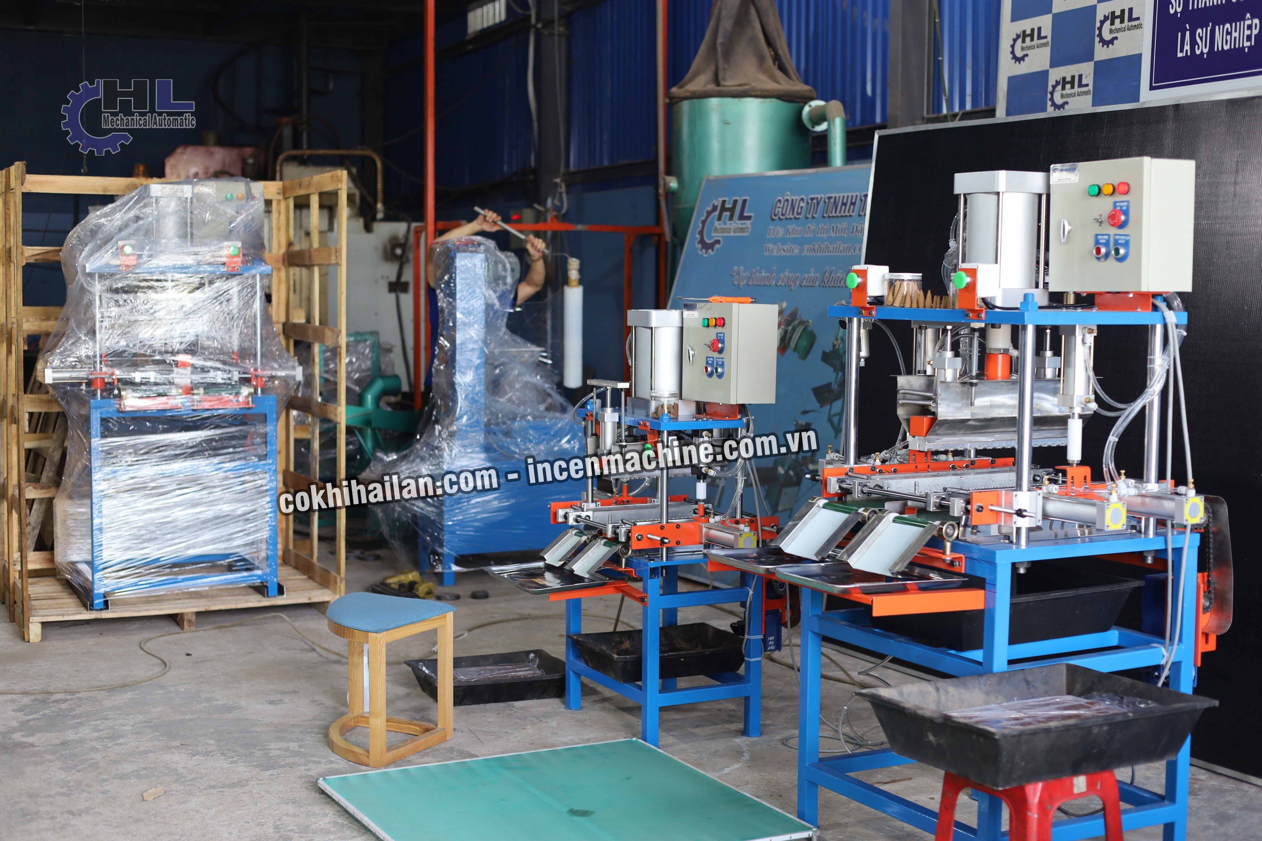 Máy làm nhang nụ trầm khí nén tự động mini