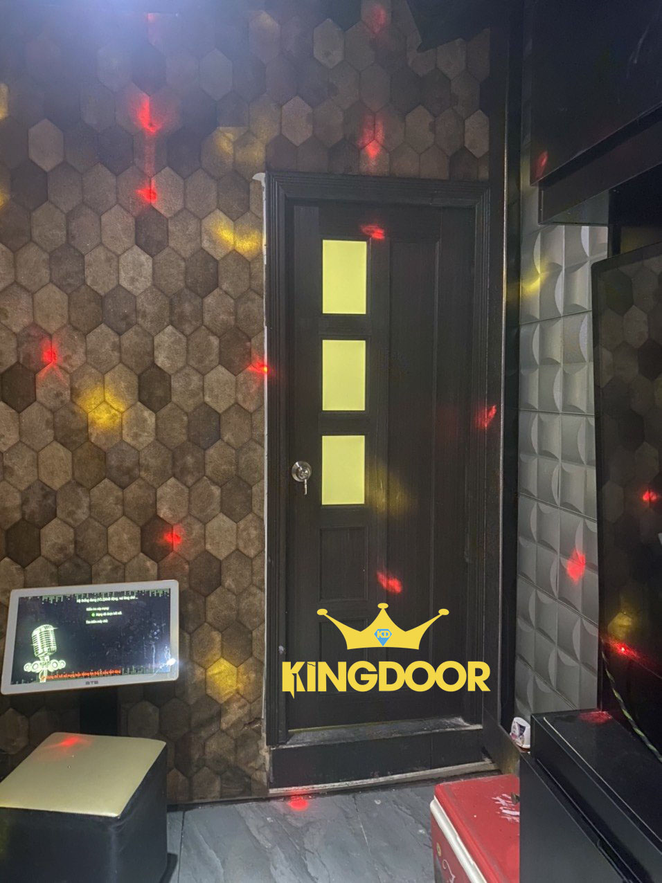 cửa nhựa đài loan tại bình dương