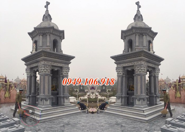 Mẫu mộ tháp phật giáo bằng đá tại Cần Thơ