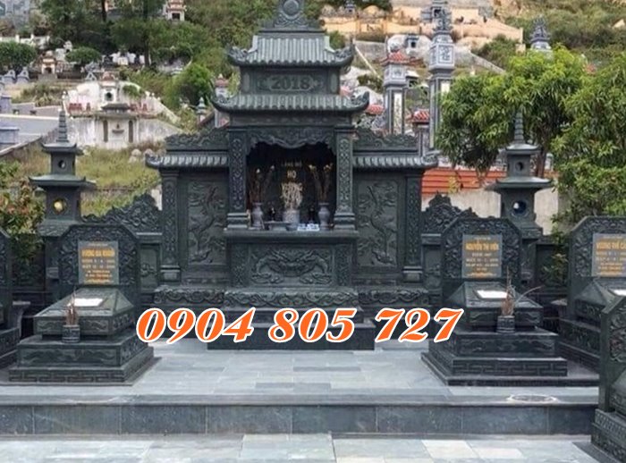 Mẫu lăng mộ đá xanh rêu đẹp lắp đặt tại Bạc Liêu