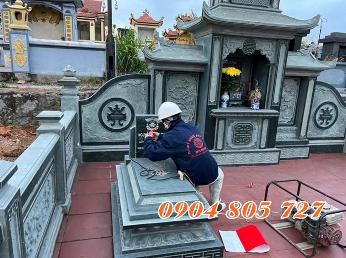 Mẫu lăng mộ đá xanh rêu đẹp lắp đặt tại Bạc Liêu