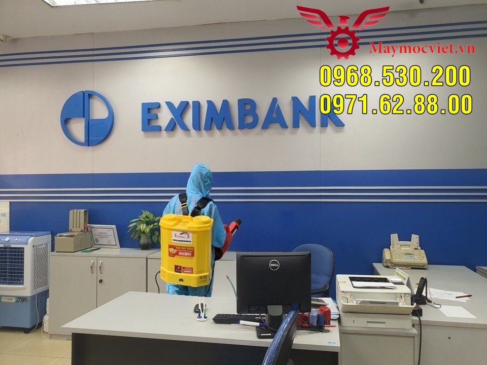 Máy phun thuốc muỗi phòng dịch sốt xuất huyết tại Quận Cầu Giấy