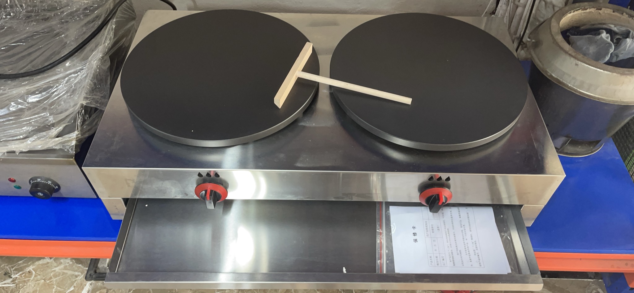 Máy làm bánh crep đôi dùng gas. tặng kèm công thức