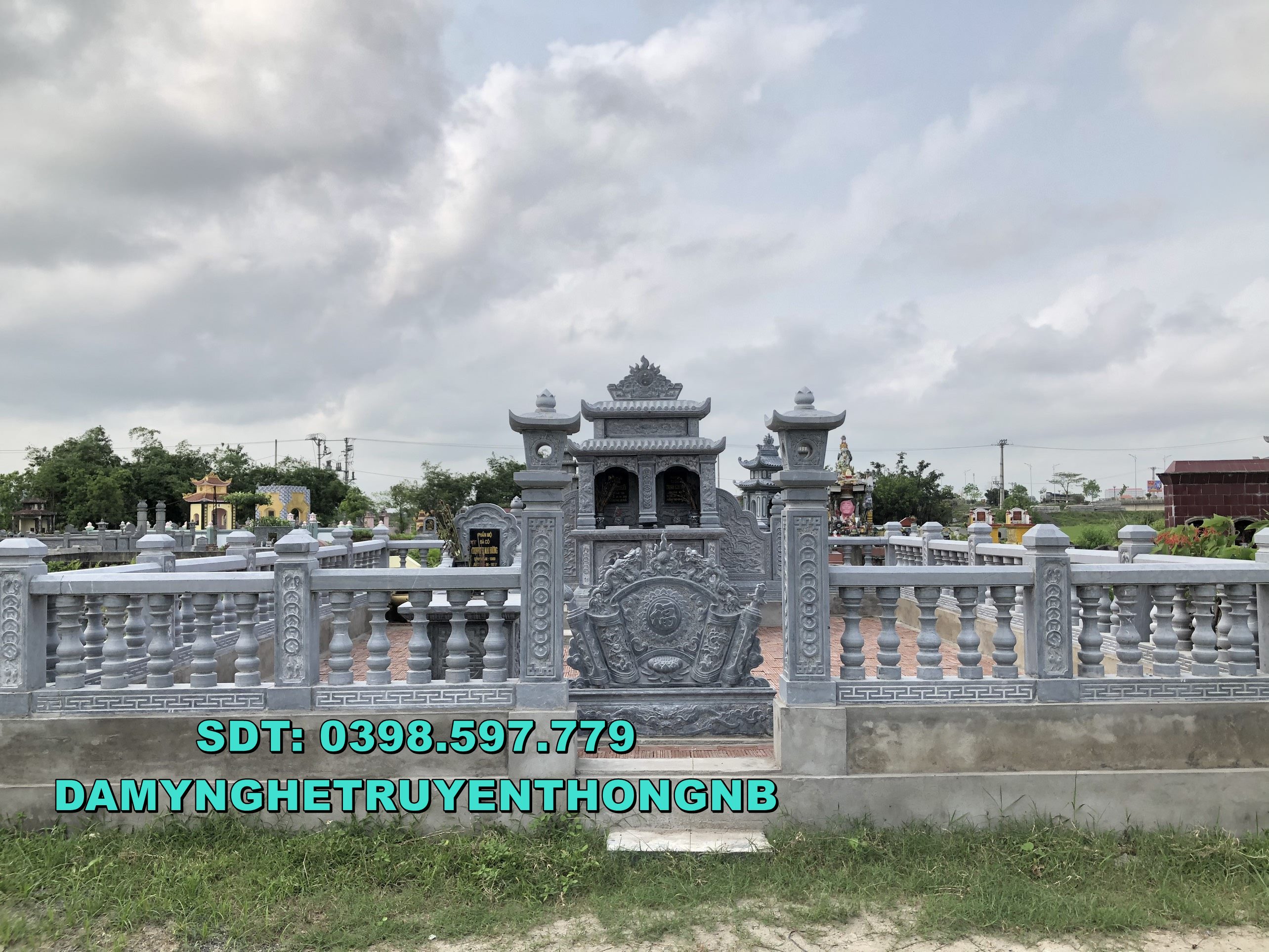 giá bán khuôn viên lăng mộ đá tại tây ninh