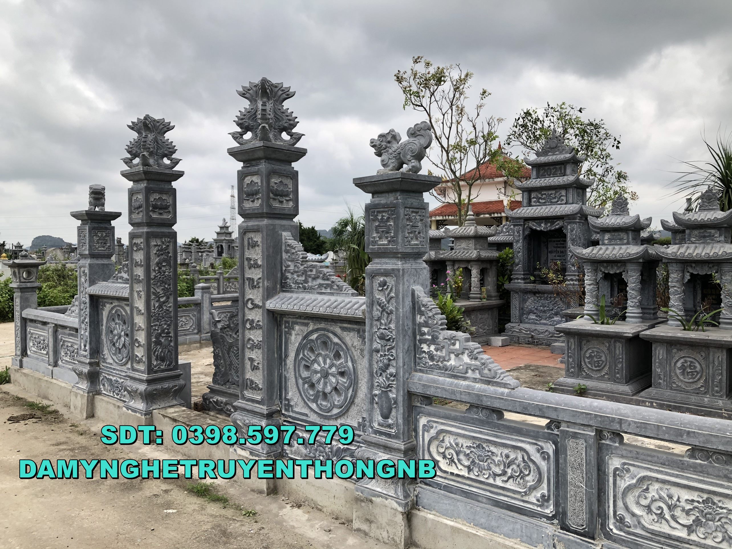 giá bán khuôn viên lăng mộ đá tại tây ninh
