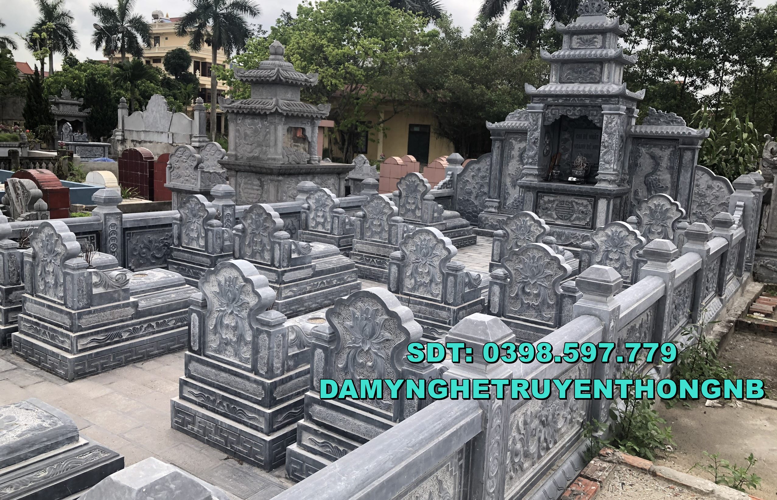 khuôn viên khu lăng mộ đá cao cấp lắp tại hà tĩnh