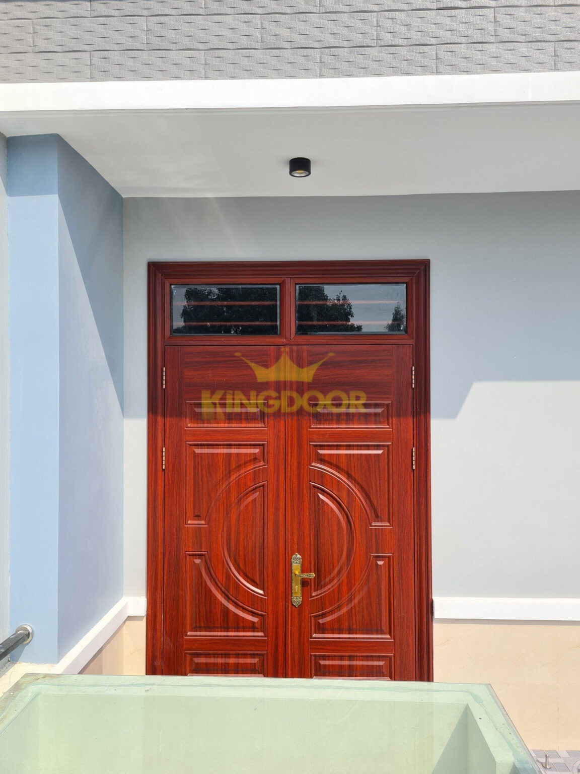 cửa thép vân gỗ quận 1