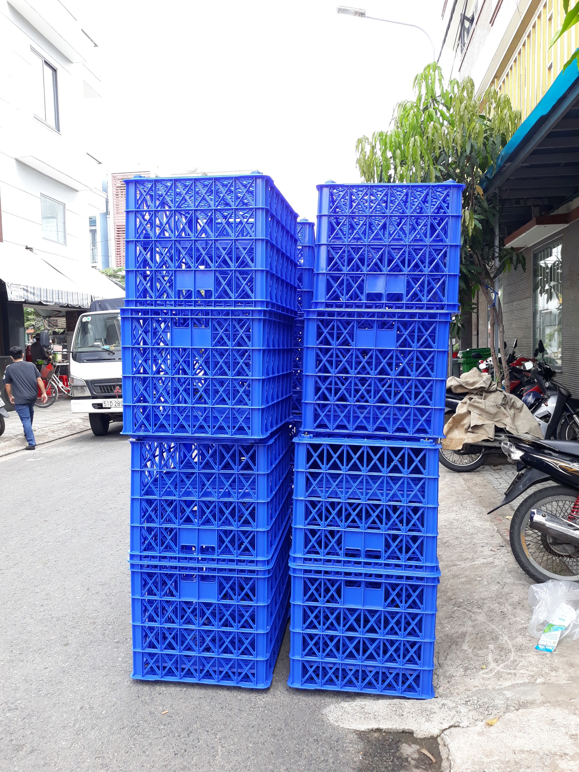 Sóng nhựa hở chở hàng hóa của shipper 094 779 7507 Lan