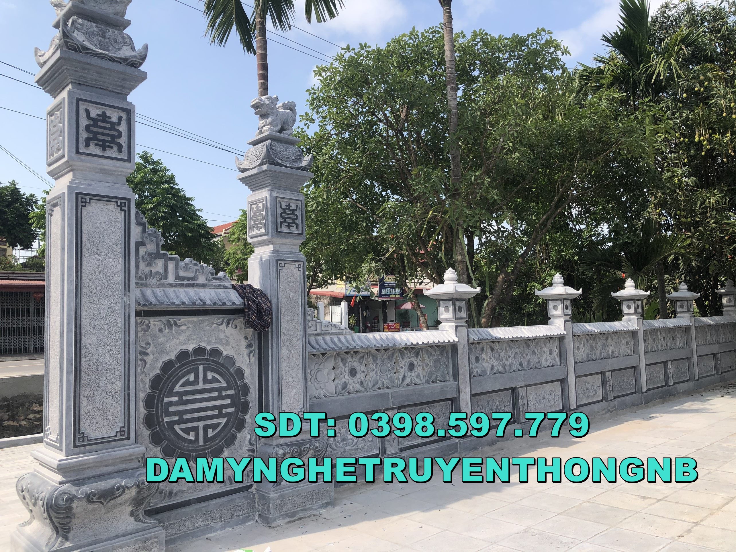 cổng tam quan nhà thờ họ,xây cổng khu lăng mộ bằng đá xanh nguyên khối