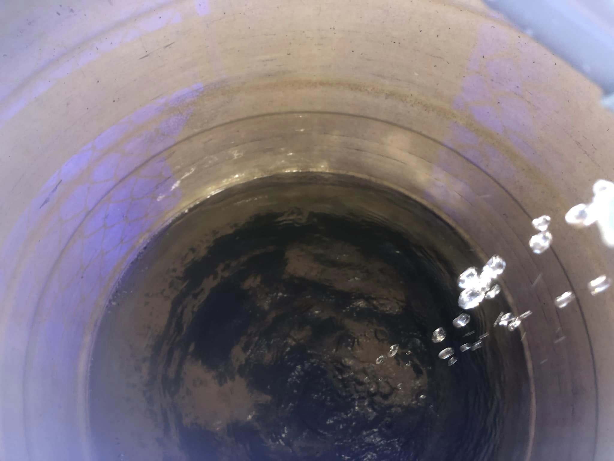 Xử lý nước nhiễm sắt, mangan,canxi cho gia đình. Hàng chất lượng