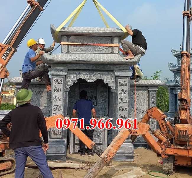 Mẫu lăng mộ đá tự nhiên nguyên khối đẹp bán tại quảng nam