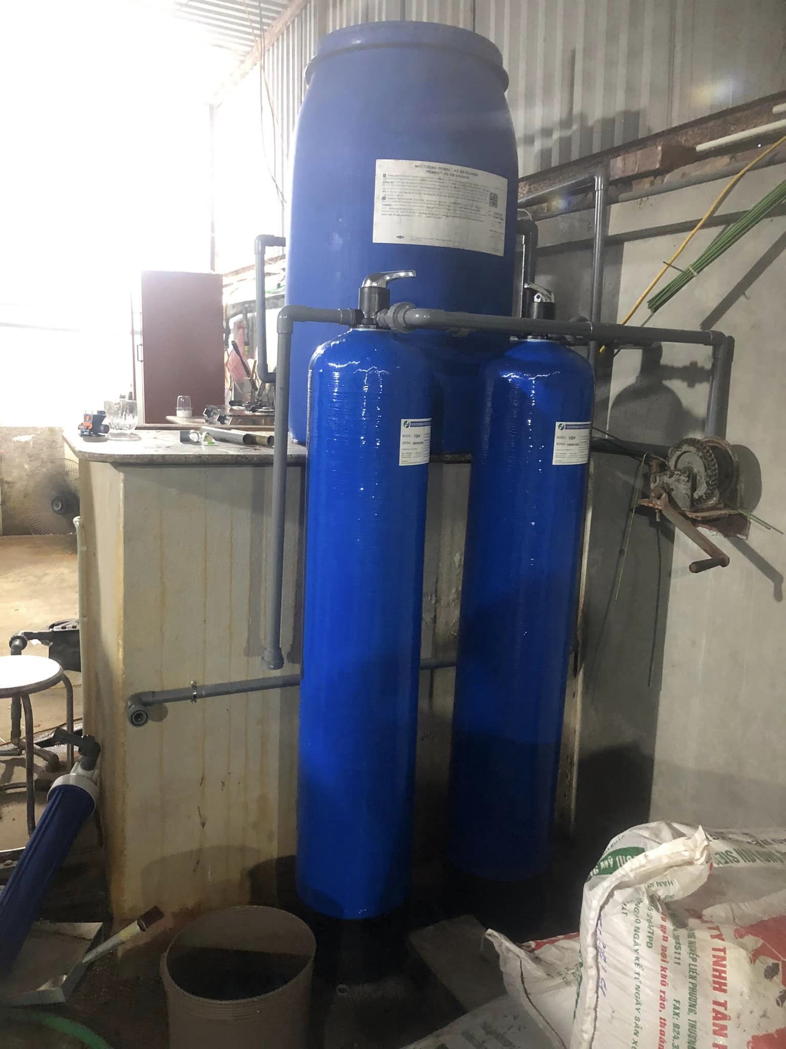 Thiết bị lọc tổng cho nguồn nước nhiễm sắt