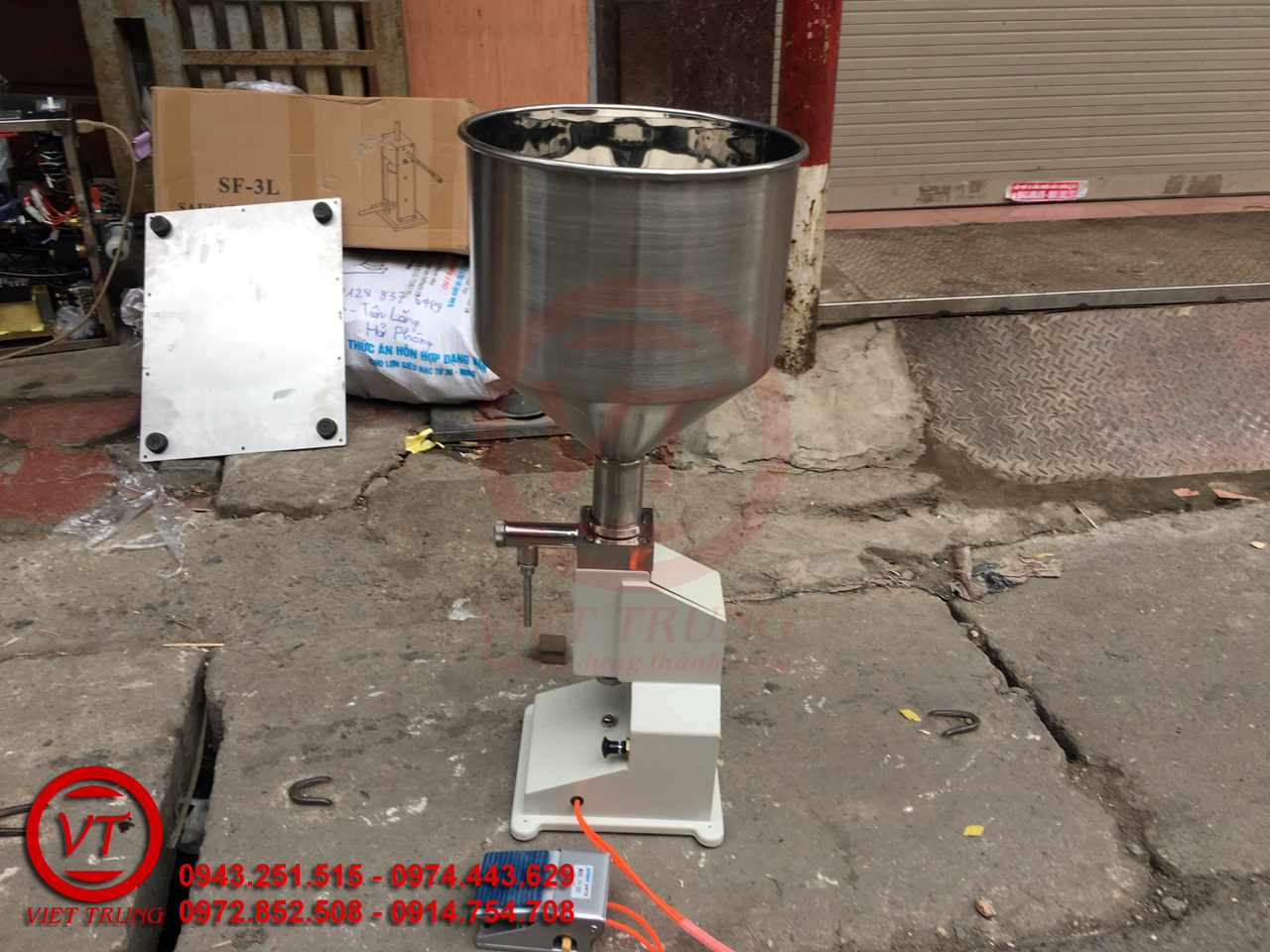Máy chiết rót A02