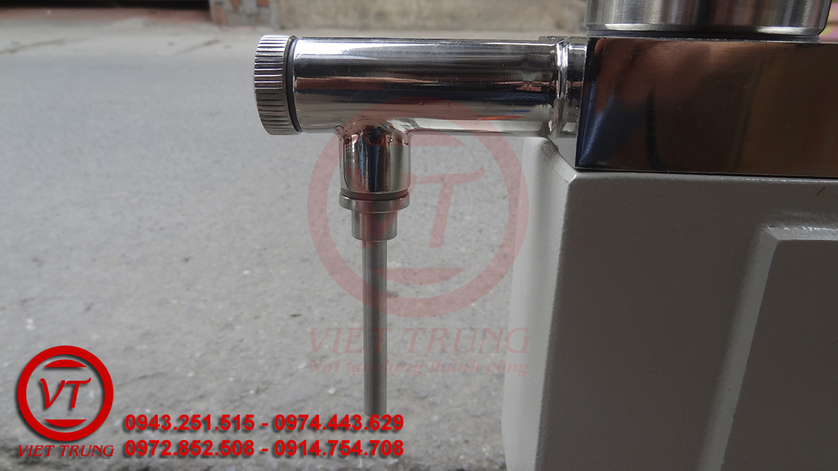 Máy chiết rót A02