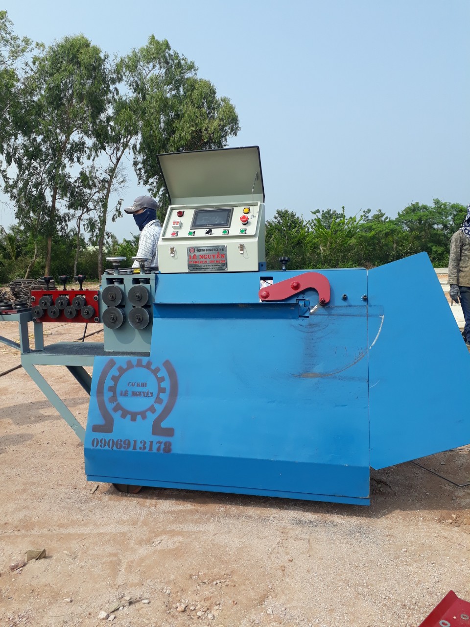 [ Hạ Giá ] Máy bẻ đai sắt tại Đăk Nông
