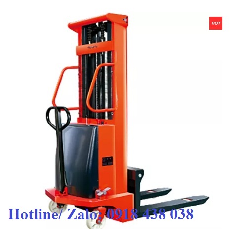 Xe nâng bán tự động, xe nâng hạ bằng điện: đặc điểm và nơi mua???