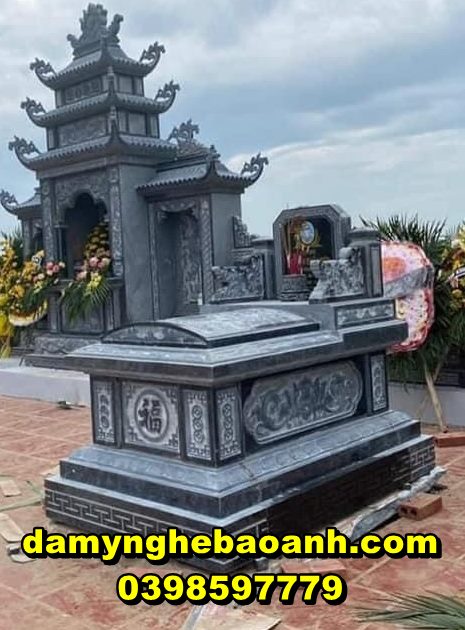 chụp mộ đá tự nhiên nguyên khối đẹp bán tại đà nẵng