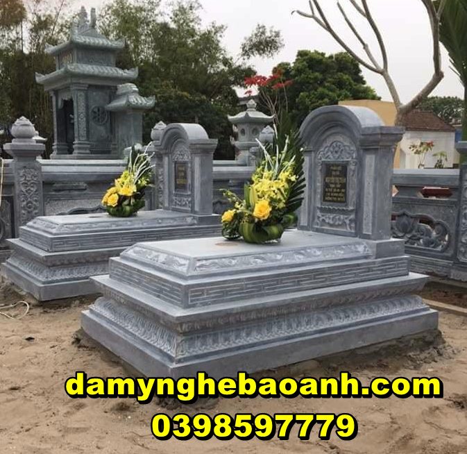 chụp mộ đá tự nhiên nguyên khối đẹp bán tại đà nẵng