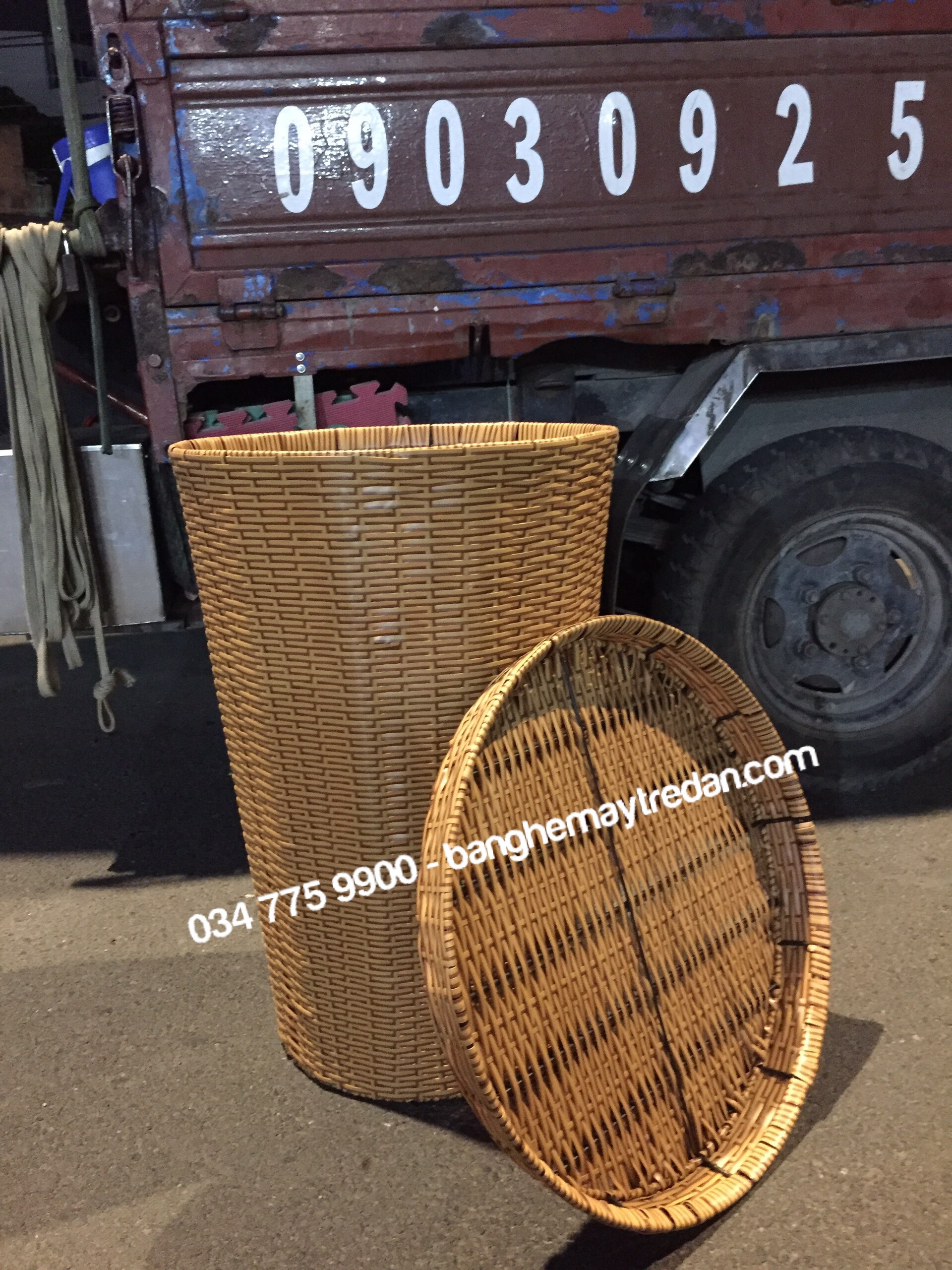 Giỏ trưng bày trái cây trong siêu thị - Mây Tre Lục Bình