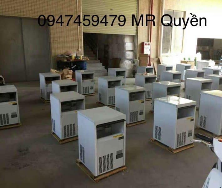 thanh lý máy đá viên trưng bày ak130 khối lượng 60kg/24h
