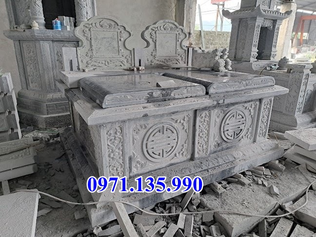 Mộ đá nguyên khối - Mẫu mộ đá tự nhiên đẹp bán tại Khánh Hoà