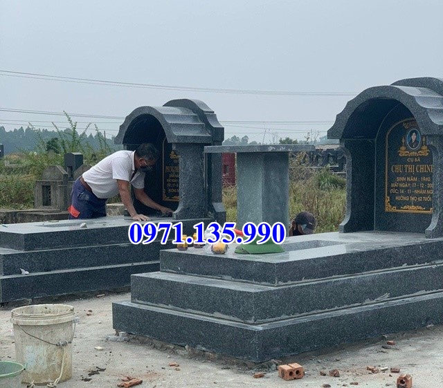 Mộ đá nguyên khối - Mẫu mộ đá tự nhiên đẹp bán tại Khánh Hoà