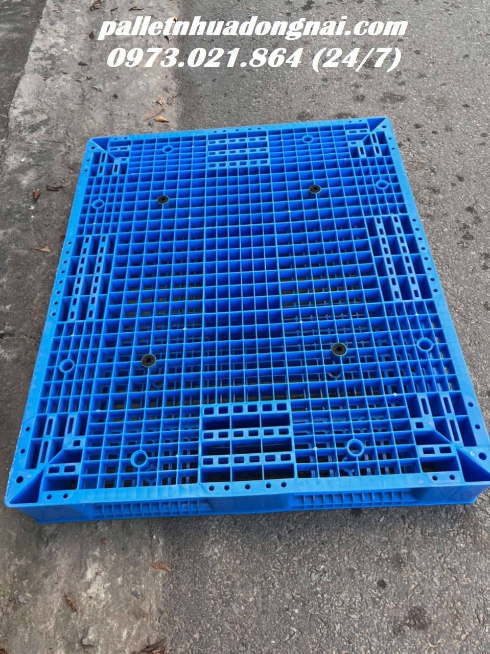 Pallet nhựa giá rẻ giao hàng tận nơi, liên hệ 0973021864