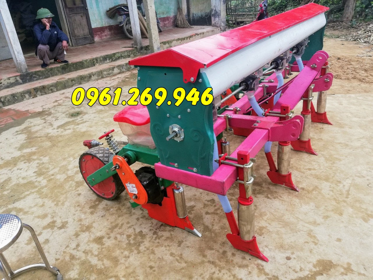 Máy gieo hạt đậu, lạc, ngô 4 hàng bón phân dùng cho máy kéo 25-40HP