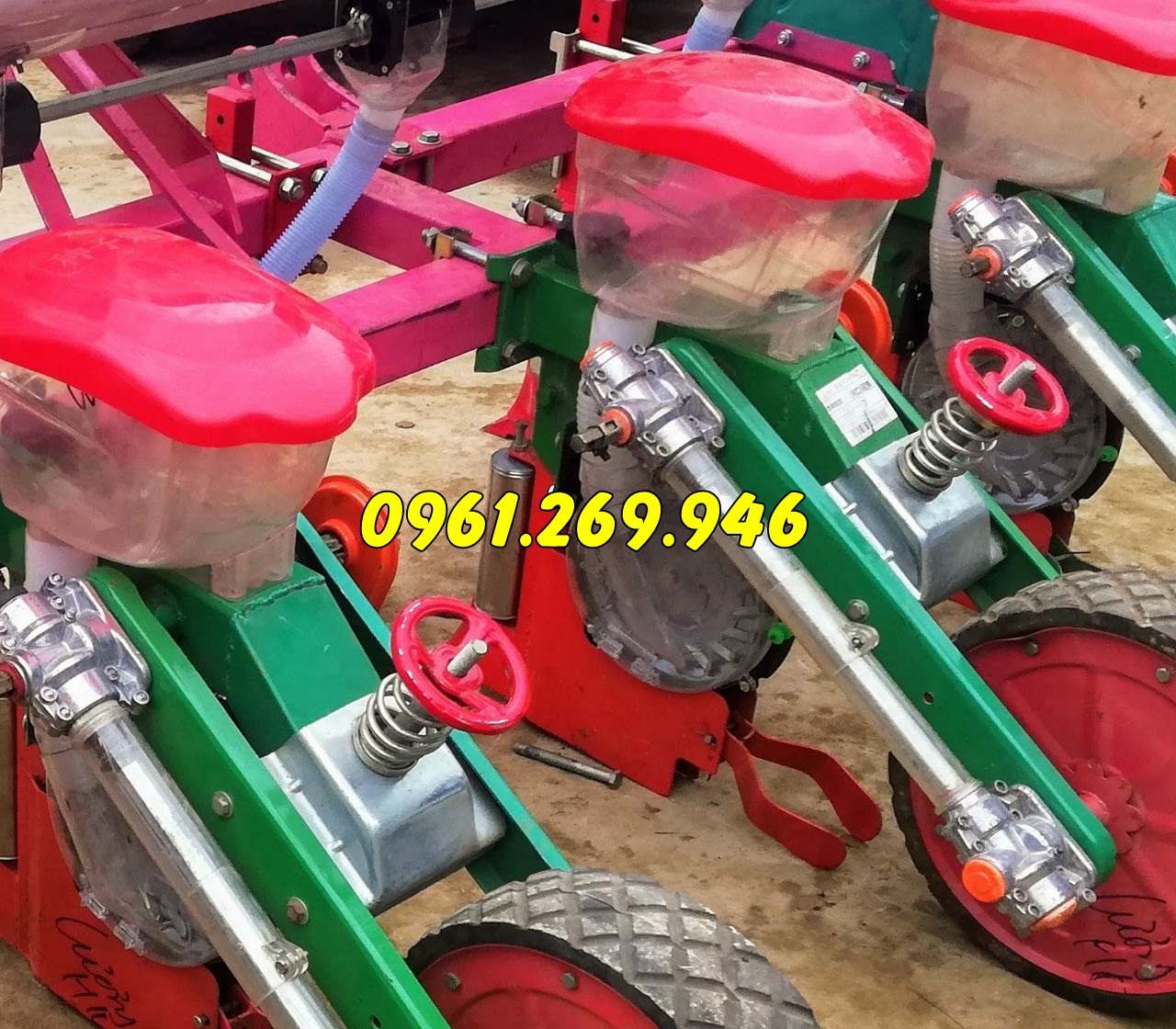 Máy gieo hạt đậu, lạc, ngô 4 hàng bón phân dùng cho máy kéo 25-40HP