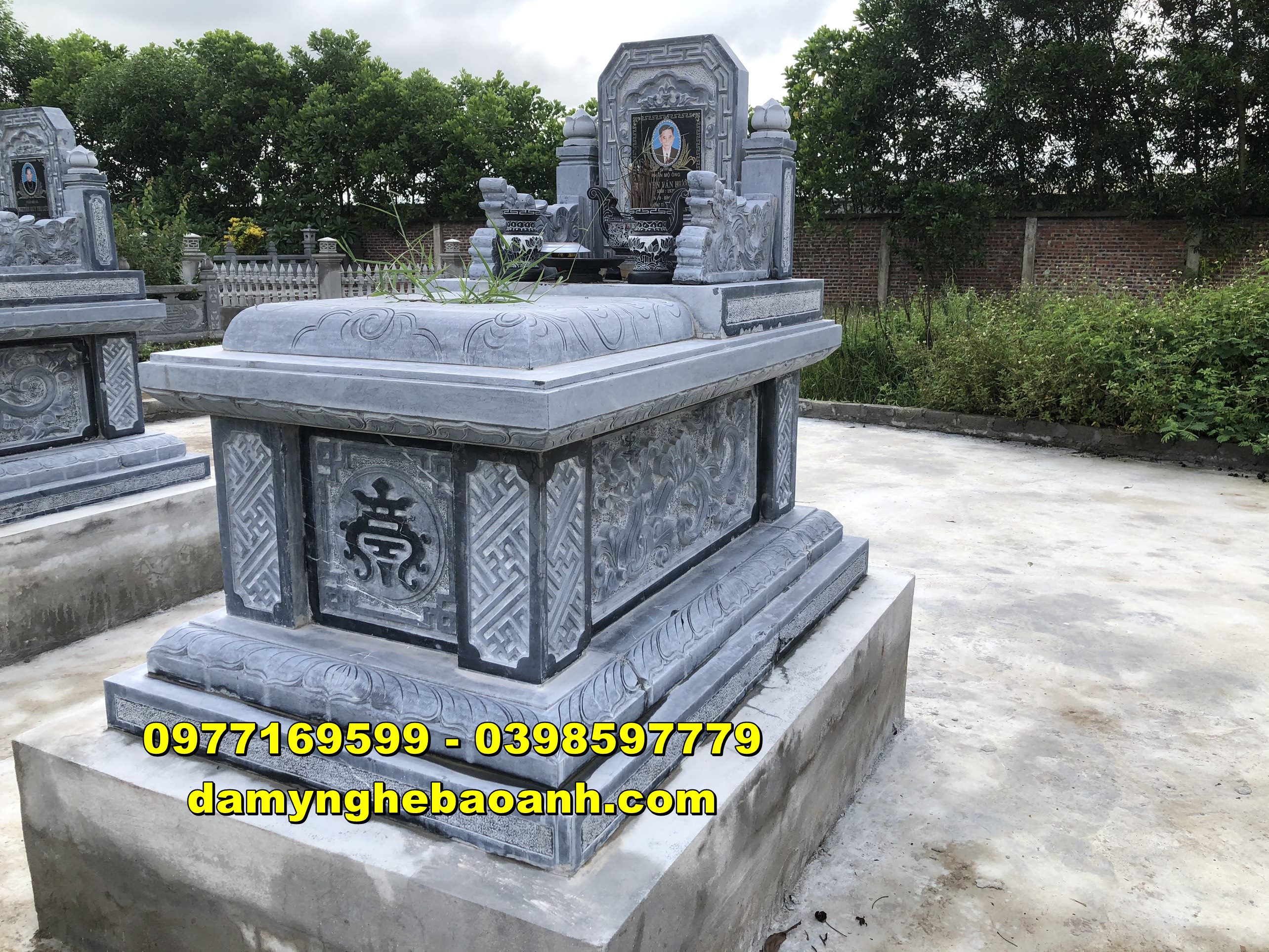 mộ hậu bành bằng đá tự nhiên lắp đặt tại bắc giang ct01