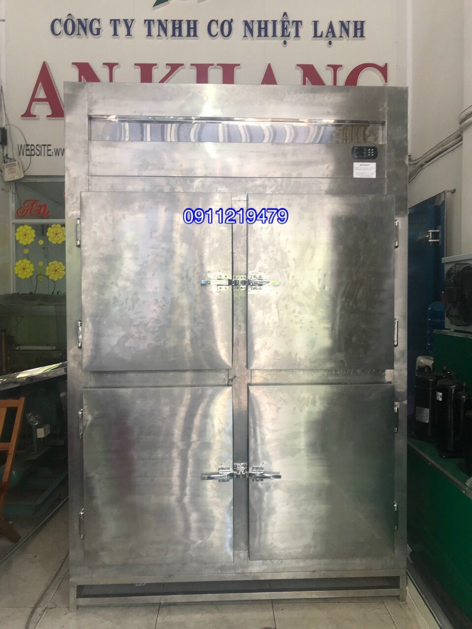 cung cấp và lắp đặt tủ làm bia tuyết tại tp.hcm