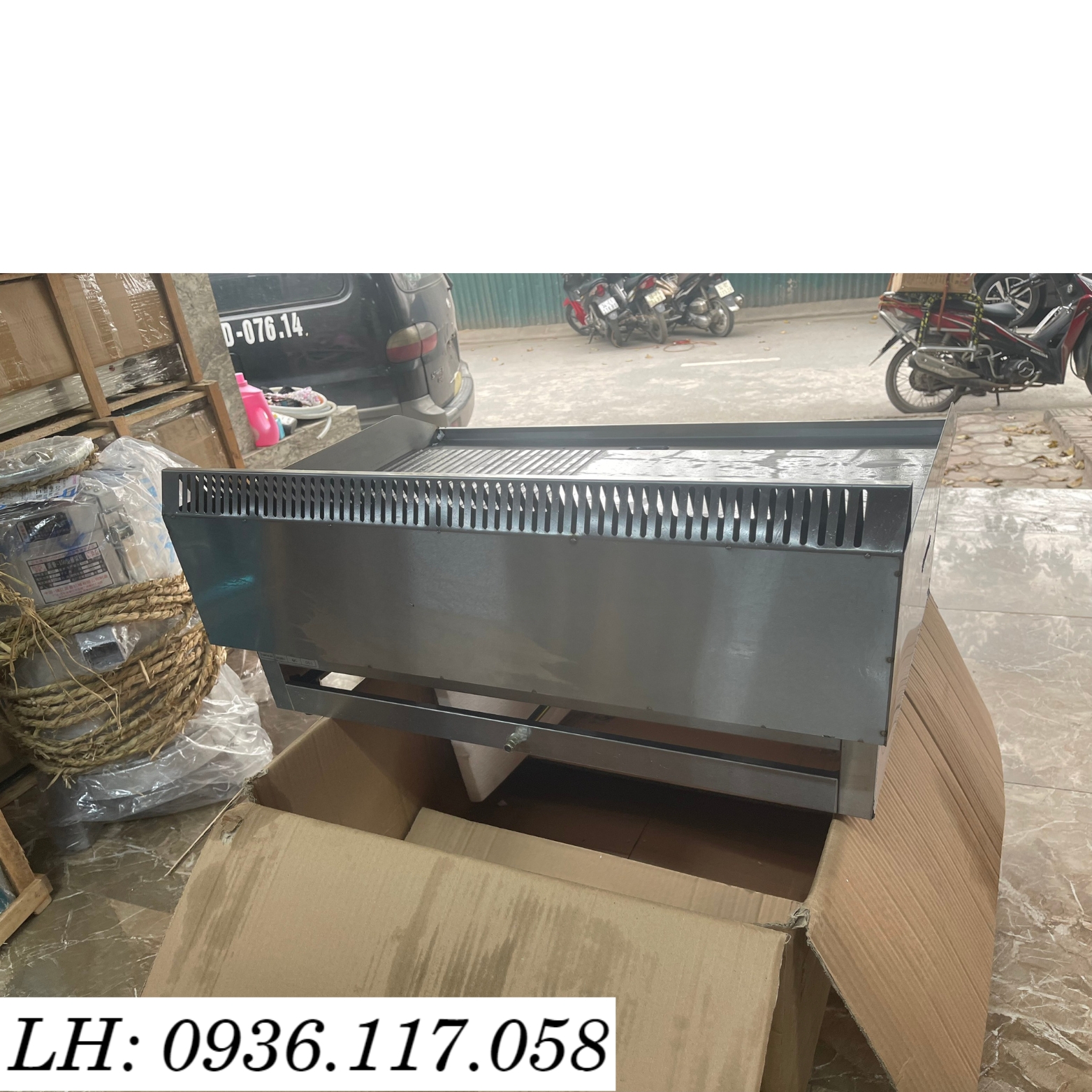 Bếp chiên rán mặt phẳng 722 có rãnh chạy gas