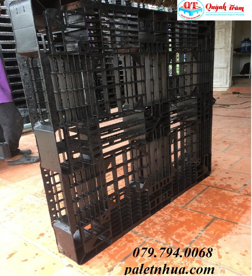 Pallet nhựa lót sàn, pallet nhựa lót sân khấu giá rẻ