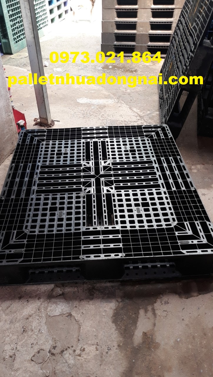 Pallet nhựa cũ giá rẻ, liên hệ 0973021864 (24/7)