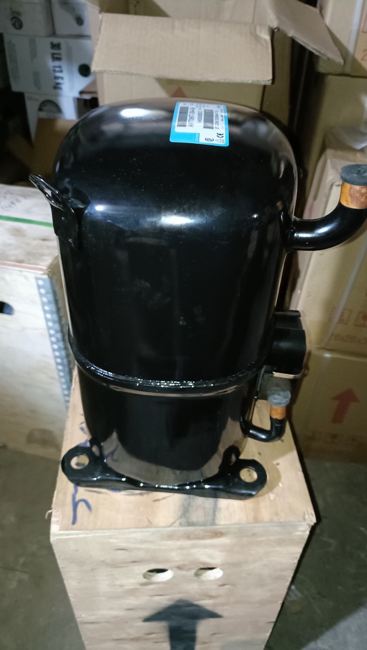 máy nén tecumseh 5hp R22 AGC561EXG TẠI TP,.HCM