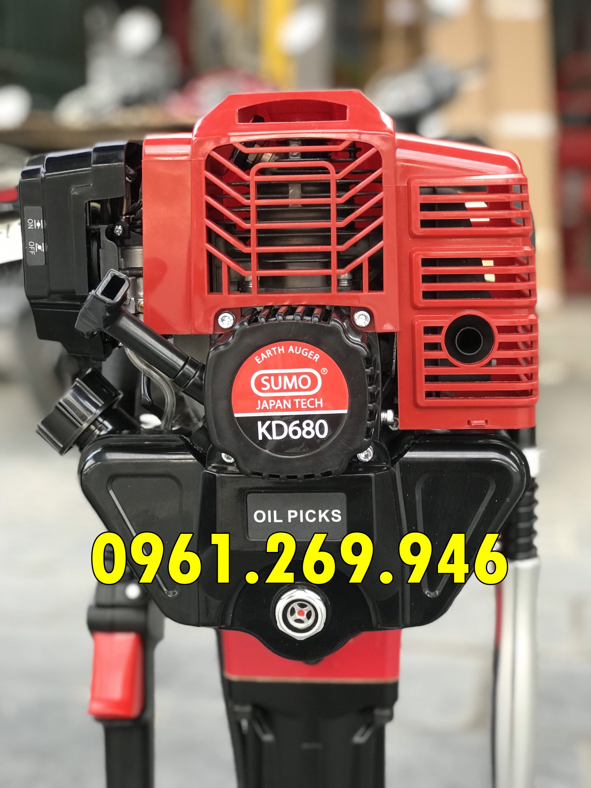 Máy đóng cọc hàng rào sân vườn, máy ép cọc chạy xăng Sumo KD680