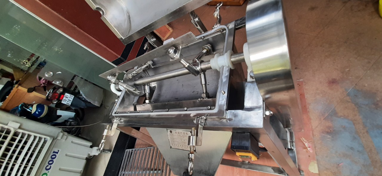 Máy chà quả, máy chà quả tách hạt, máy chà quả chanh dây, máy chà quả