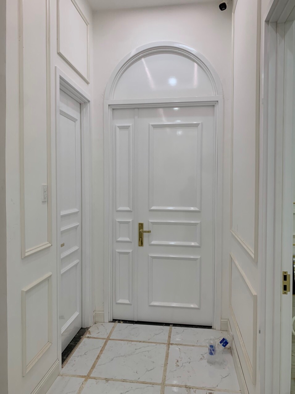 Cửa nhựa vòm Composite tại Nha Trang  mẫu đẹp cho cửa phòng